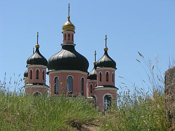 Православный храм в Генгорке на месте боев